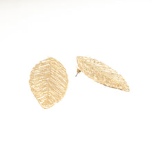 Aspen Gold Necklace and Earrings Set - Cherry Blossom
